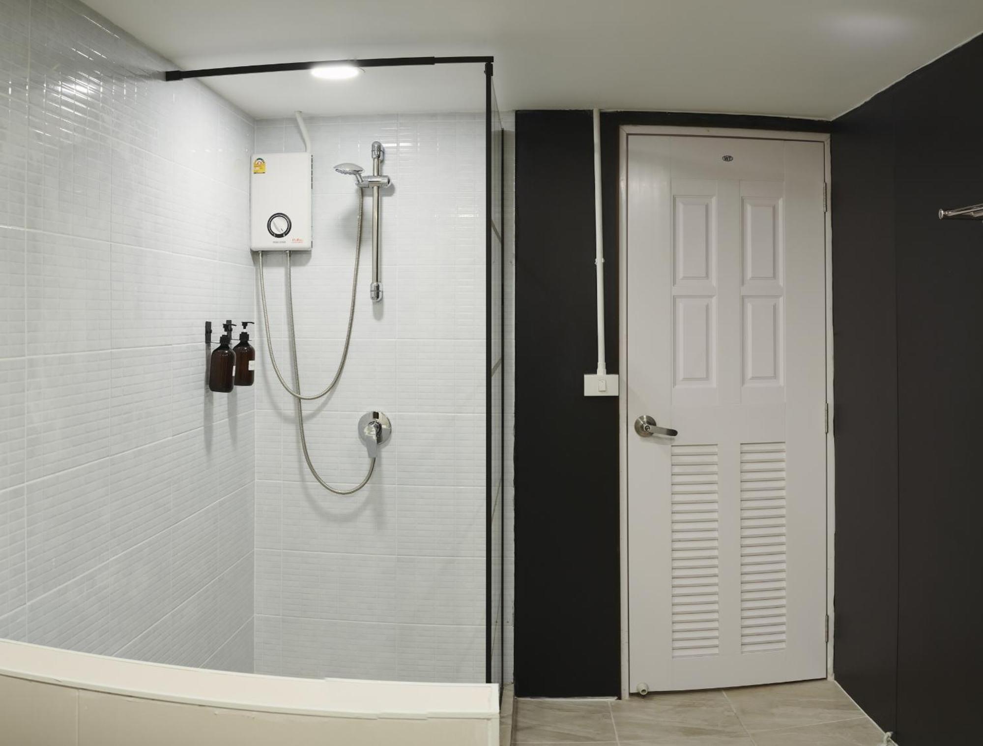 Hidden Gems In China Town, 2Br Apartman Bangkok Kültér fotó